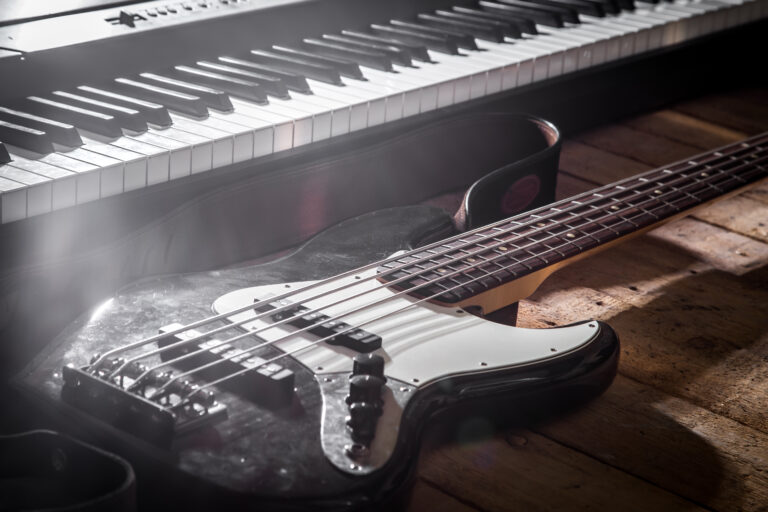 Piano vs Bass Guitar: A Clear and Direct Comparison and Contrast