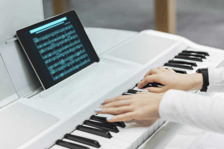 Tech Symphony: Step-by-Step Guide to Learning Piano Using Your PC